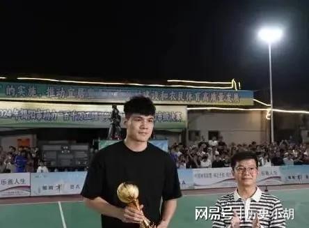 半岛体育app下载地址-广东队再进一步，福建队不甘示弱的简单介绍