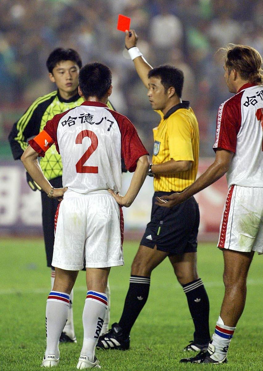 半岛体育在线-足球盛事：亚洲球队获得不可思议的胜利