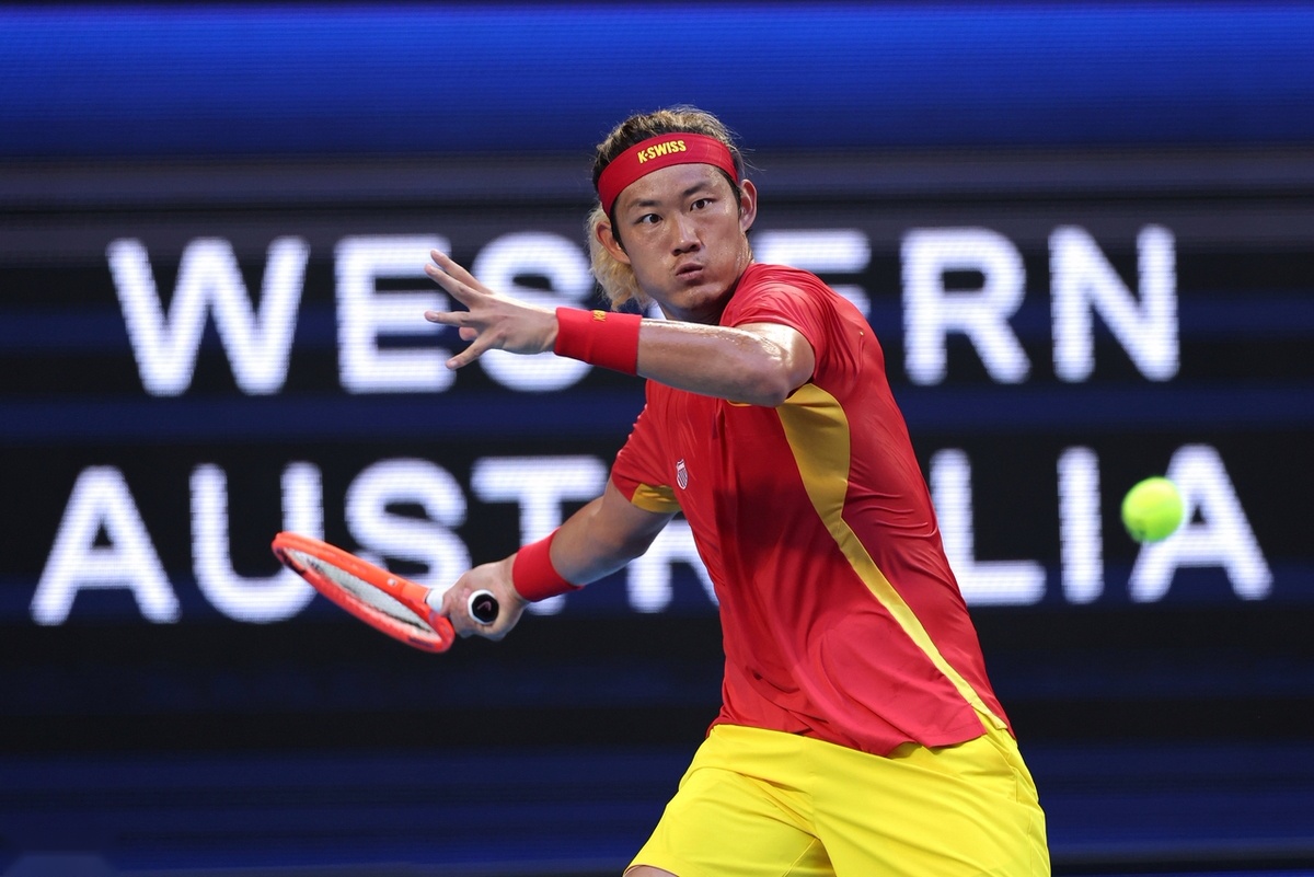 卢日尼基主场战胜对手，提前锁定小组第一身份的简单介绍