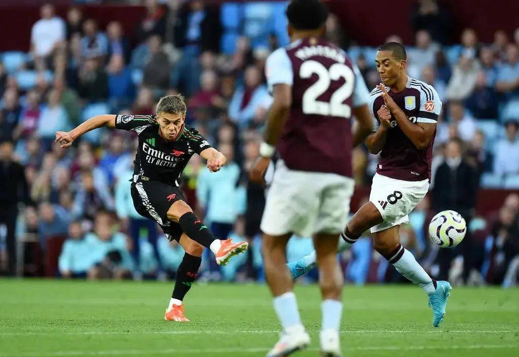 半岛体育活动-阿森纳对阵马德里球队，英超劲旅胜出