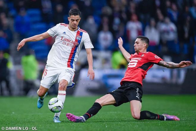 关于雷恩客场不敌里昂，提前告别小组出线的信息