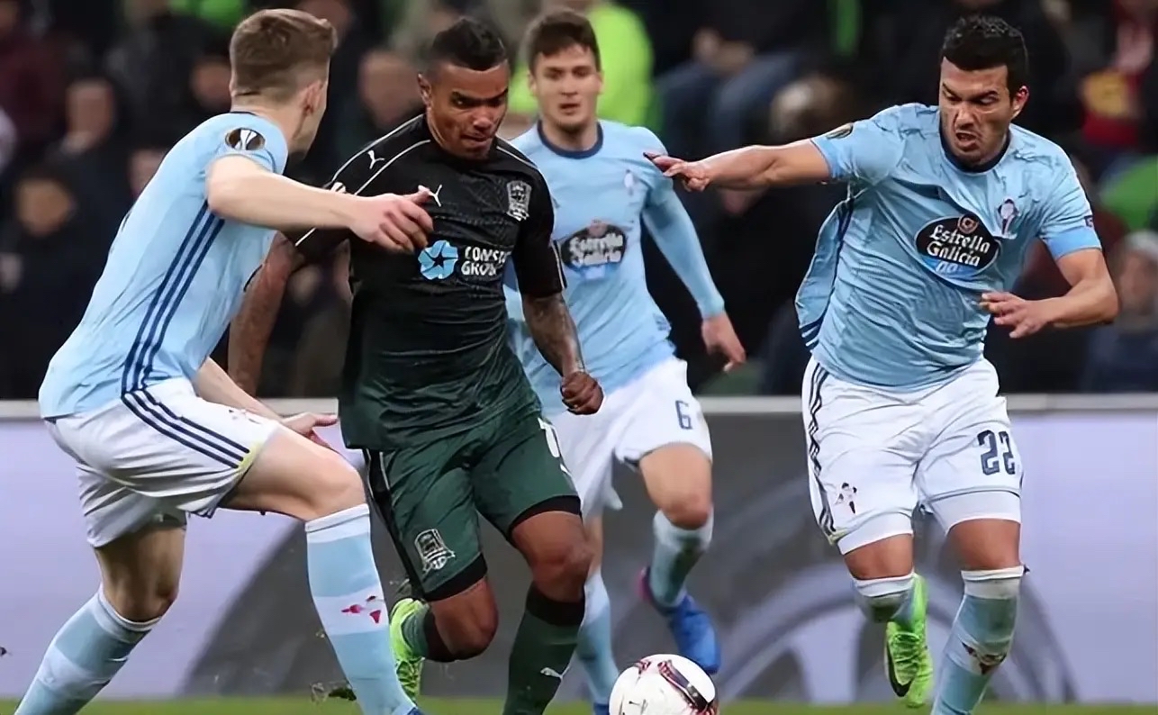 半岛体育官网-塞尔维亚红星主场不敌贝西克塔斯，小组领跑