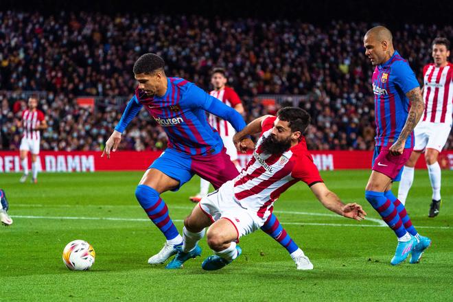 半岛体育平台-巴萨将力挽狂澜，巴伦西亚盼一搏晋级！的简单介绍