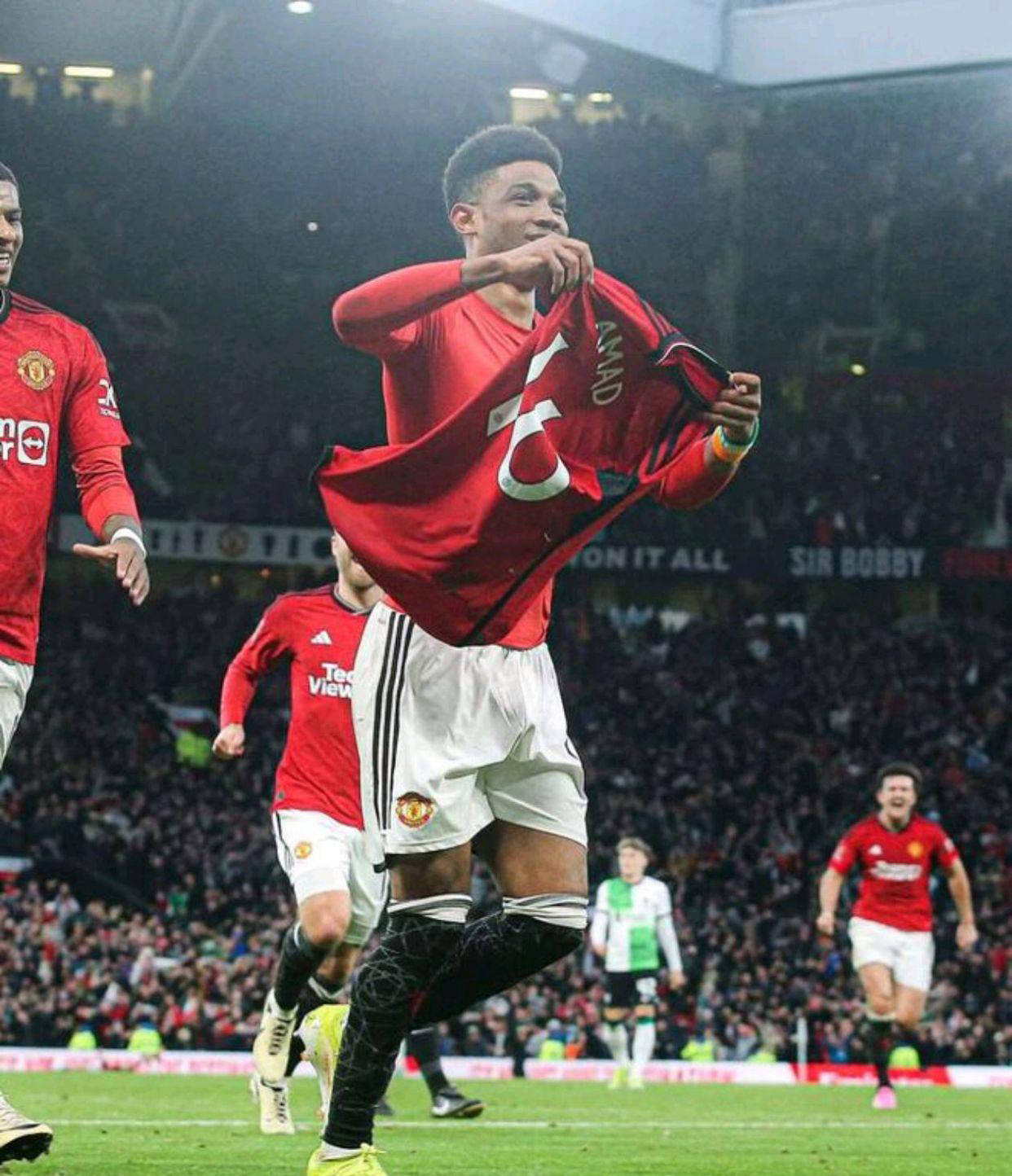 半岛体育app-点高复出，曼联锋线恢复火力的简单介绍