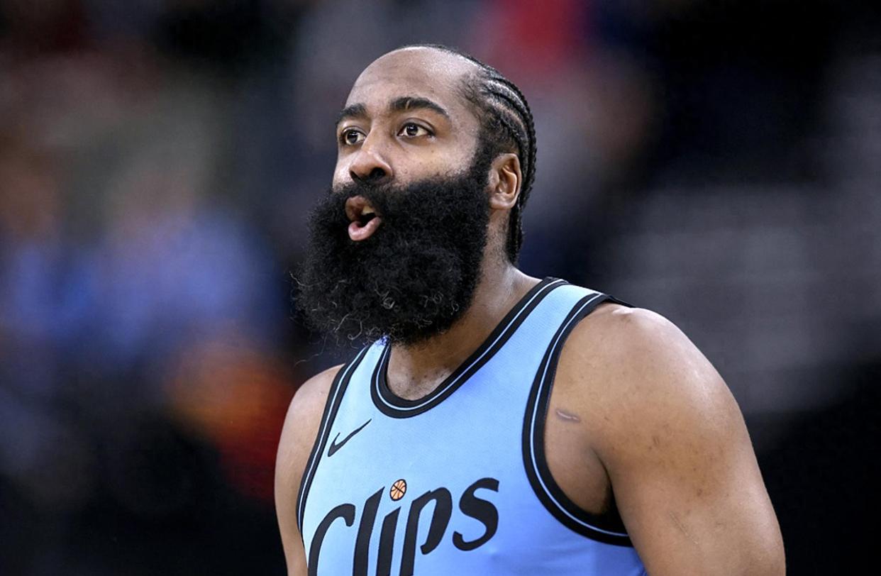 快船胜黄蜂，迎来三连胜