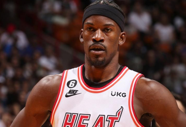 半岛体育网页版-小牛险胜骑士，卢卡斯贡献28分的简单介绍