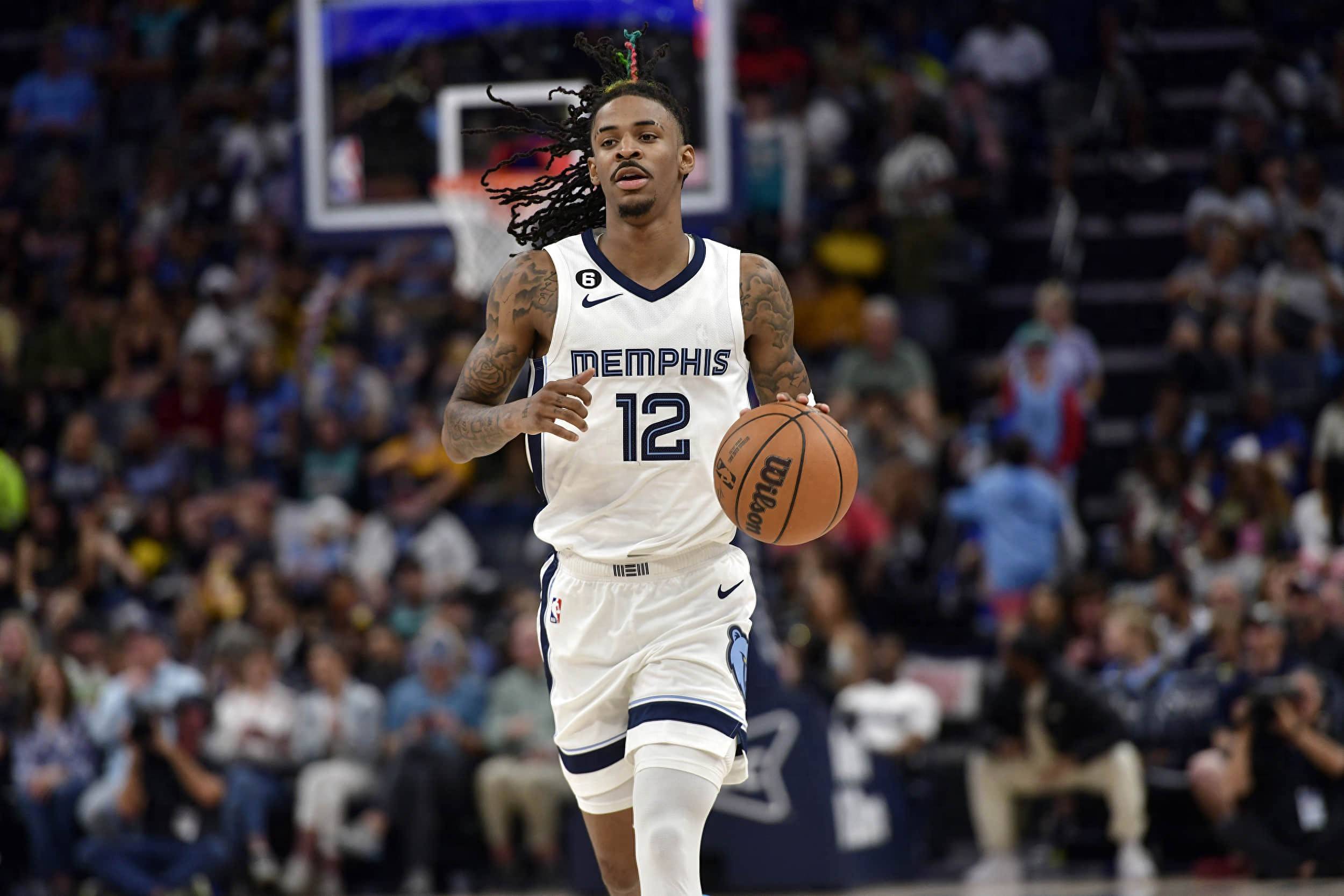 爵士迎战灰熊，主场取胜保持不败