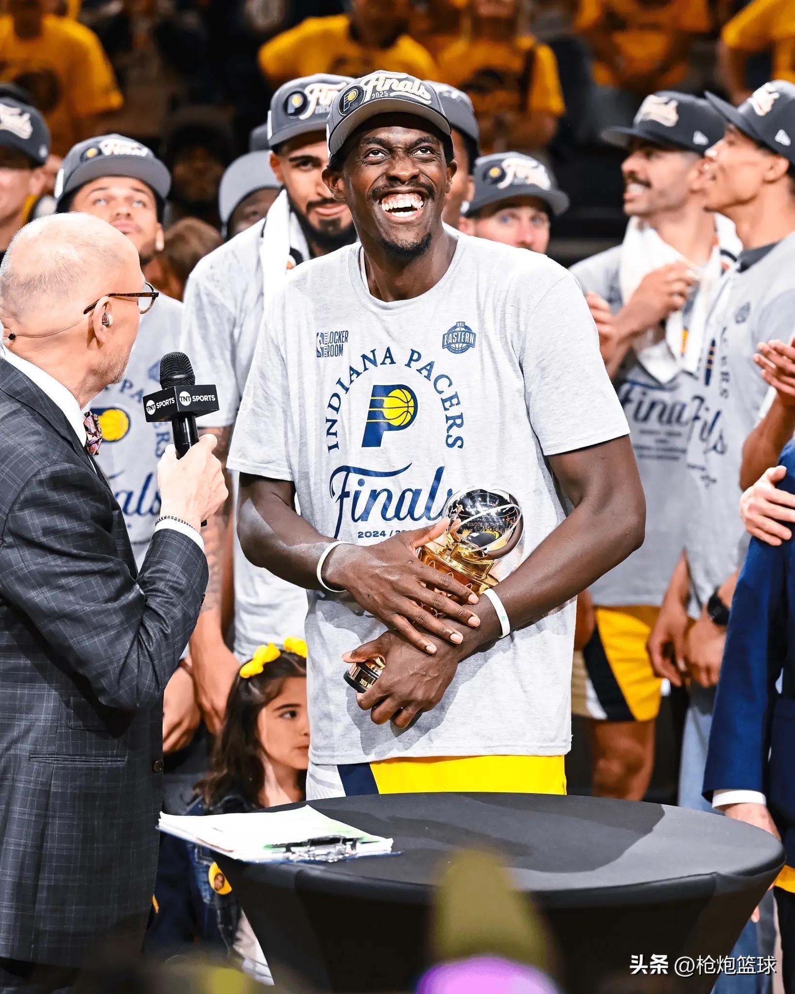 猛龙击败篮网，西亚卡姆发挥出色