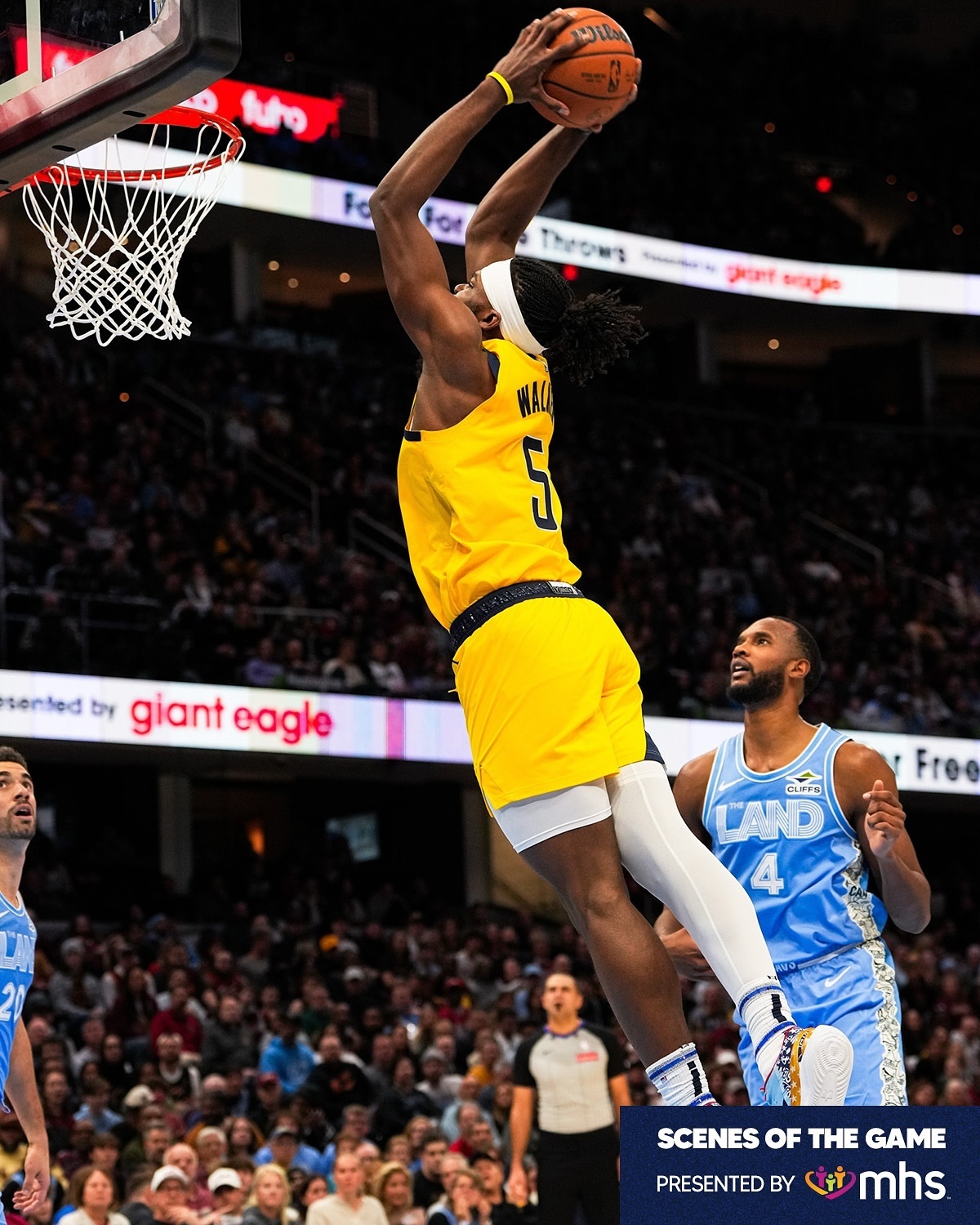 包含鹈鹕力克步行者，终结连败的词条