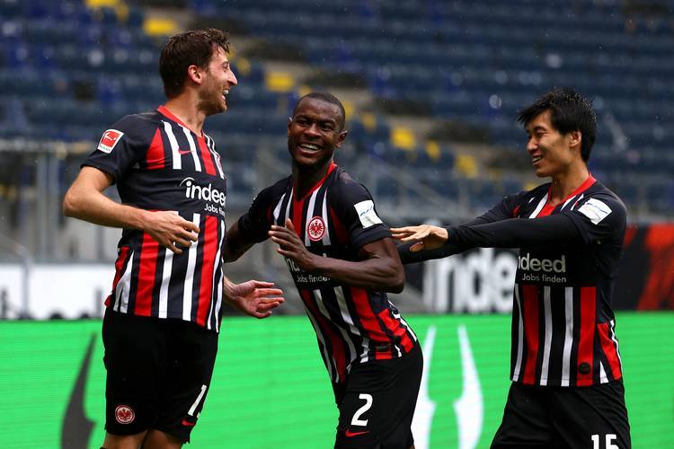 关于法兰克福客场战胜对手，实现重要突破的信息